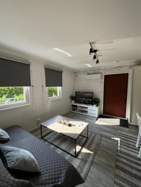Videdal apartment 2 rooms - Own entrance & Free Parking in Malmö